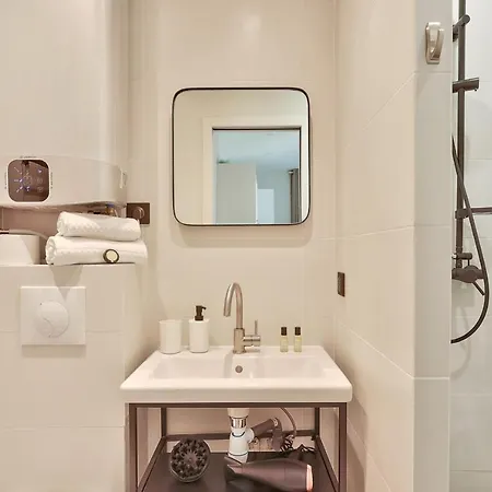 Cozy And Practical Apt In 10th Arr - Appartement