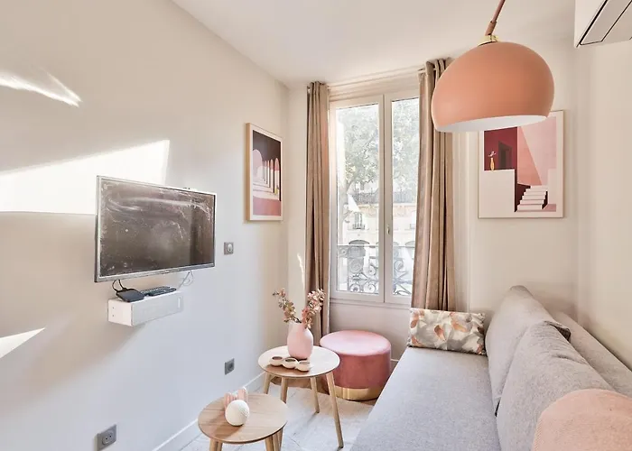 Cozy And Practical Apt In 10th Arr - *